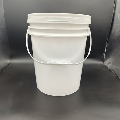 Household PP Plastic Bucket Heat Resistant PP Utility Bucket With Snap On Lid