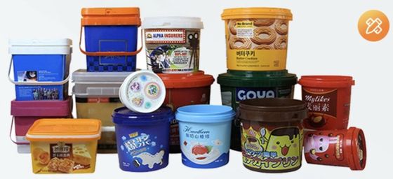 Stackable White Plastic Buckets Pail With Lids For Food Storage