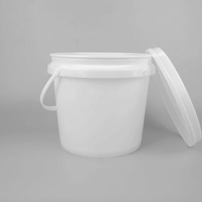 17*15*17cm Large Paint Bucket With Lid Rust Resistant