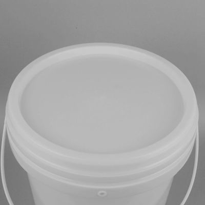 Waterproof Tool Storage Bucket Rust Resistant White 5 Gal Bucket