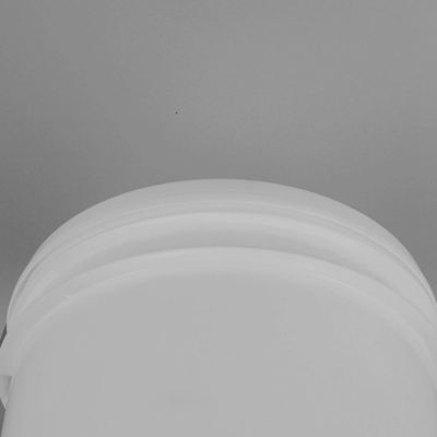 Lid Covered Large Plastic Toy Buckets With Handles Corrosion Resistant