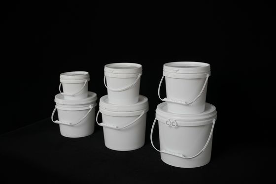 20L Plastic Food Bucket with Lid for Multipurpose Storage