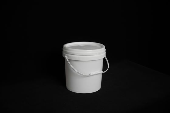 5 Gallon Plastic Storage Bucket with Handle and Lid