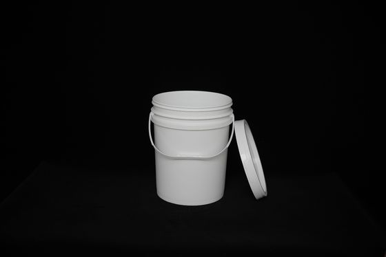 20L Plastic Food Bucket with Lid for Multipurpose Storage